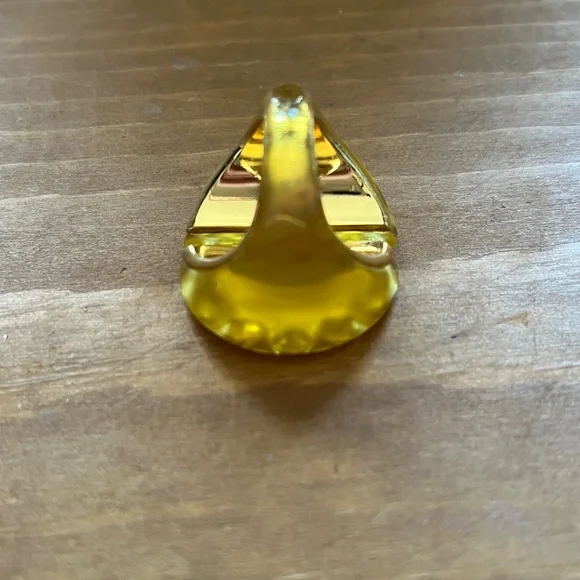 Kate Spade lemon ring - Picture 3 of 3